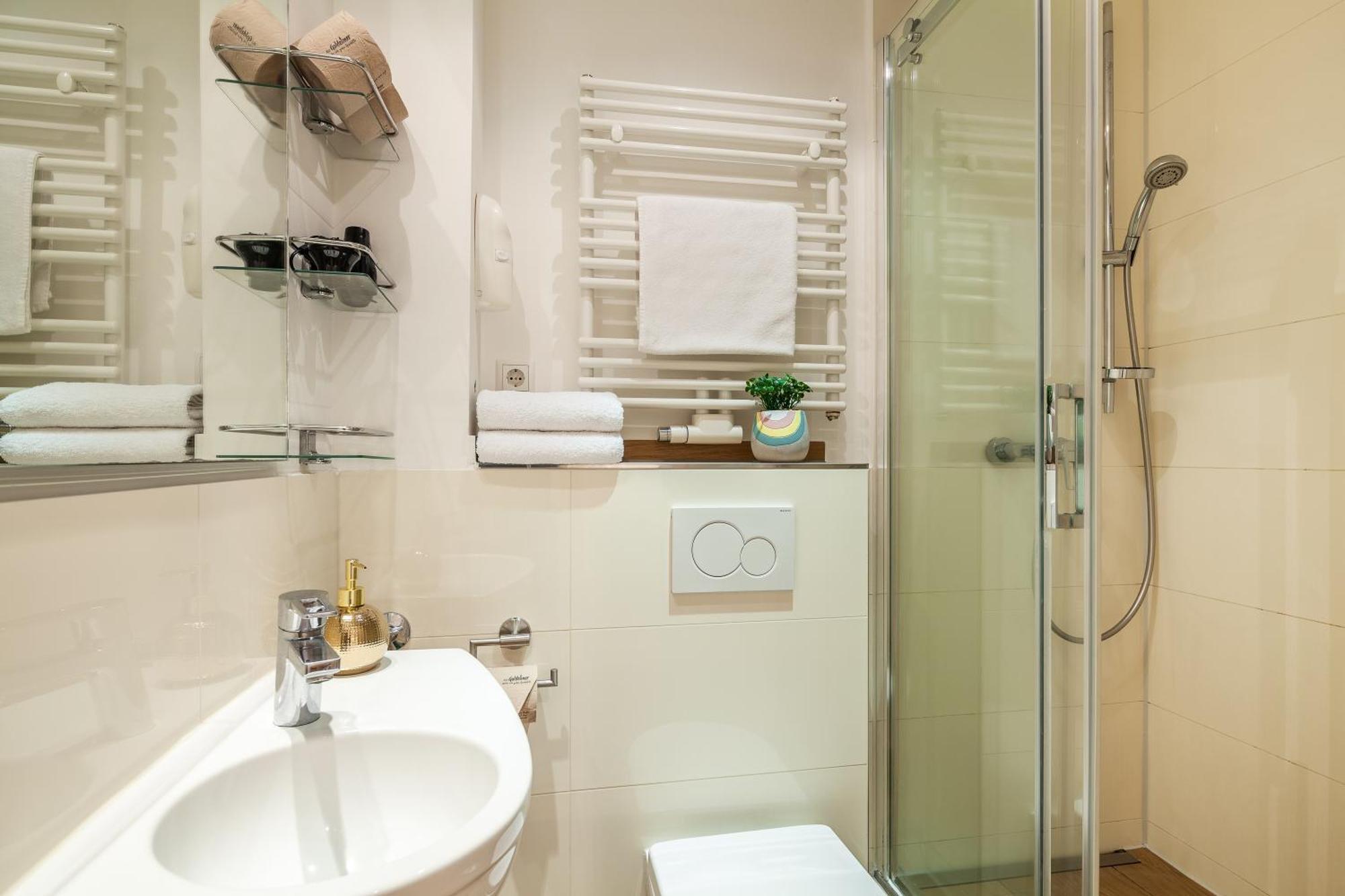 Wohnoase Naehe Alster Mit Terrasse! Appartement